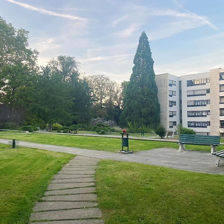 Le Chaleureux Apartment Franconville  Luaran gambar