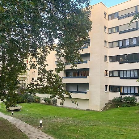 Le Chaleureux Apartment Franconville  Luaran gambar